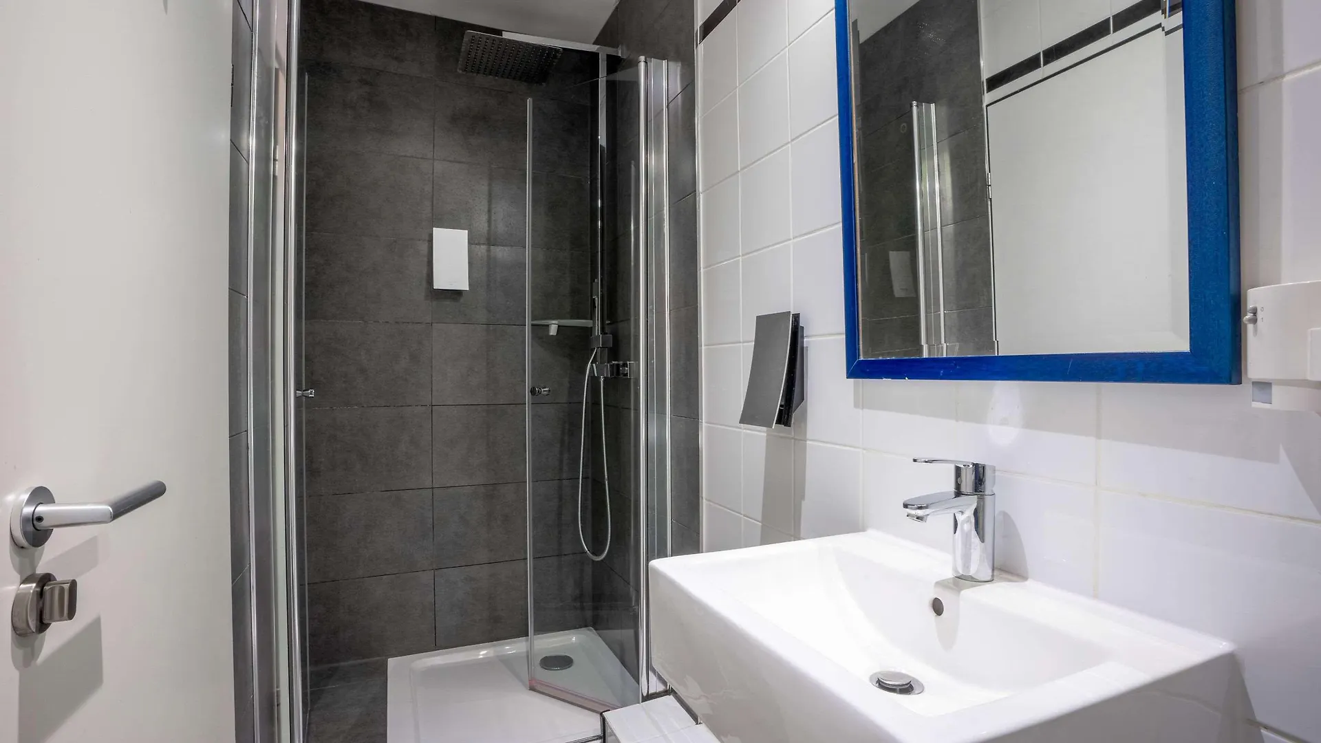 Comfort Hotel Frankfurt Central Station Frankfurt am Main 3*,  Germany