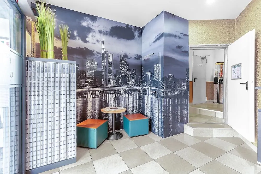 Comfort Hotel Frankfurt Central Station Frankfurt am Main 3*,